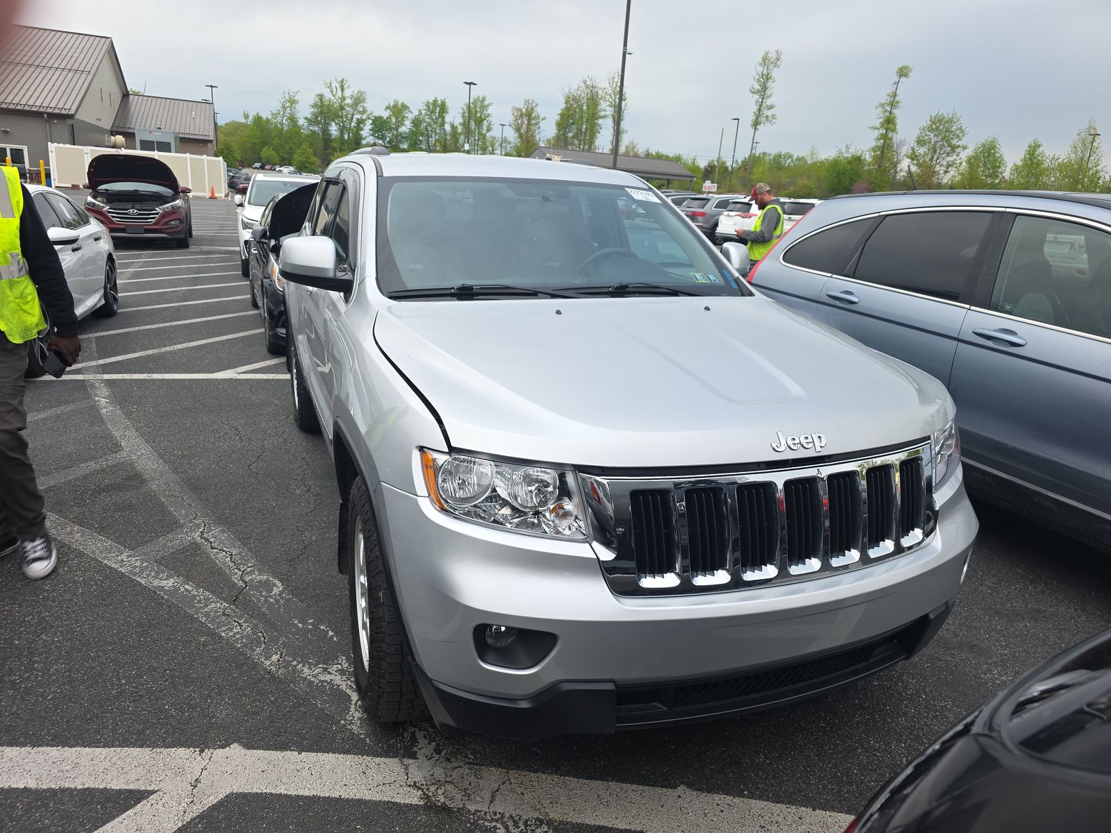 JEEP LAREDO - 3