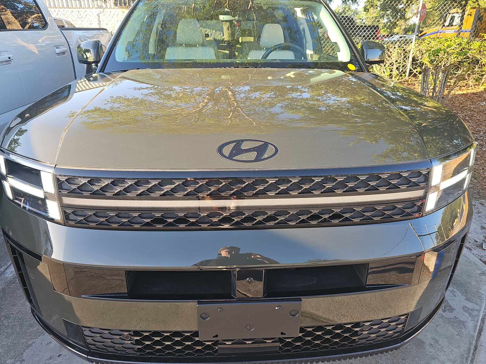 HYUNDAI CALLIGRAPH - 3