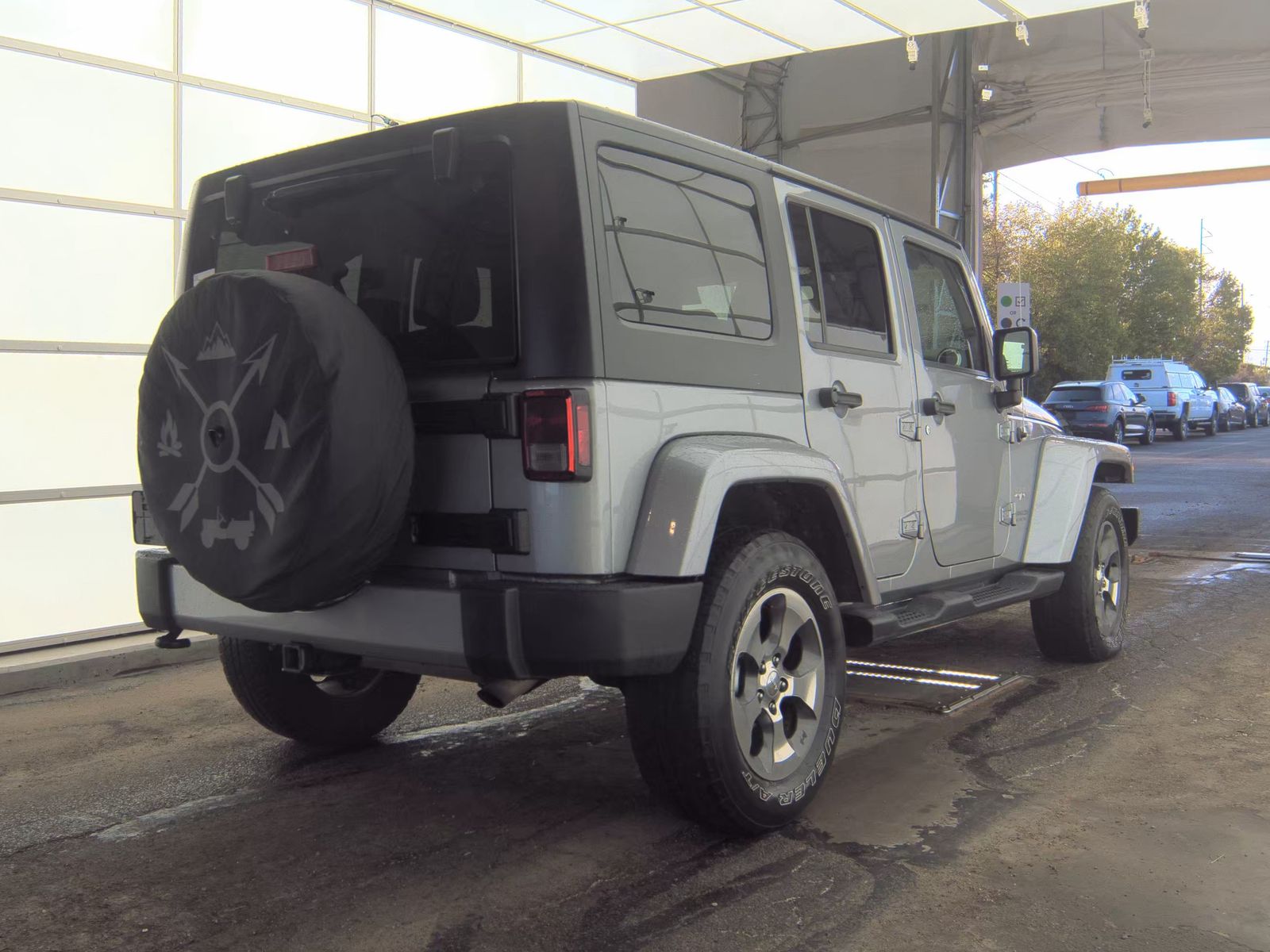 JEEP SAHARA - 6
