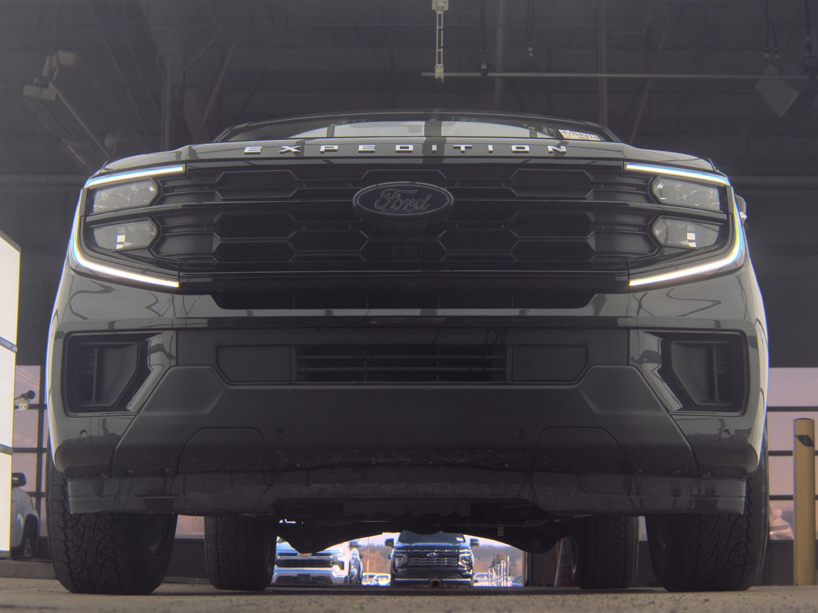 FORD EXPEDITION - 4