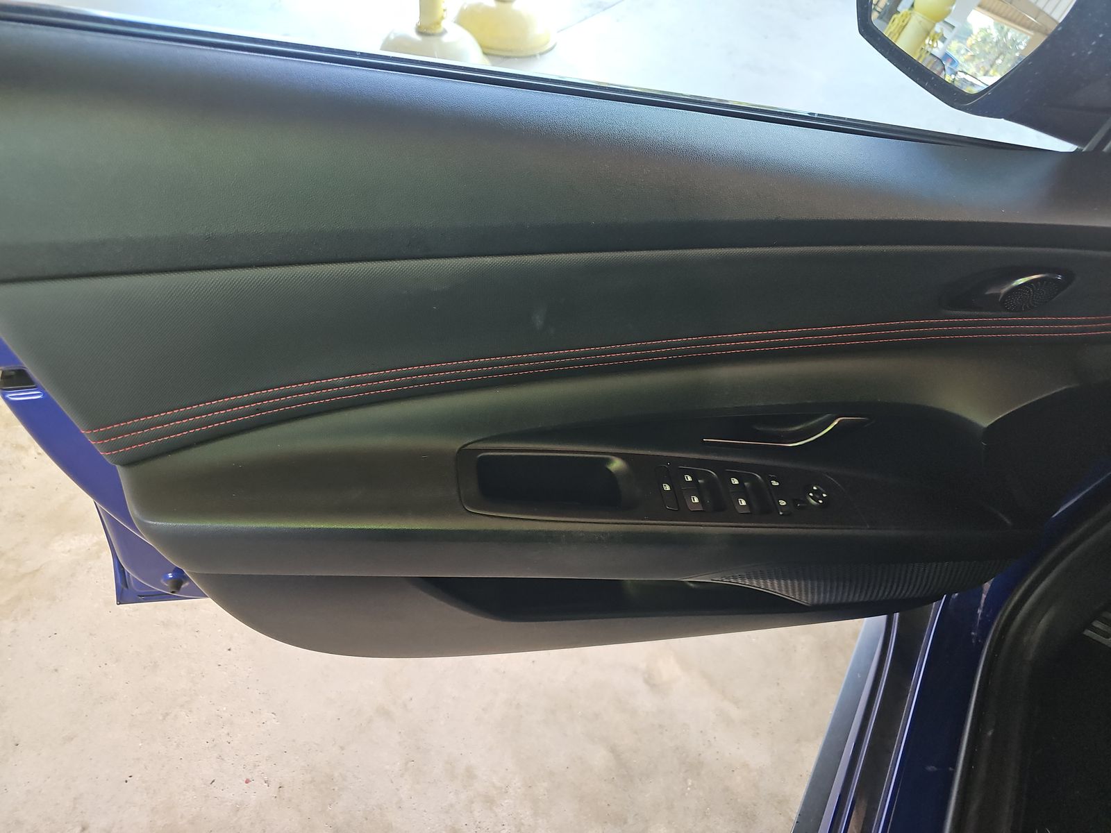 HYUNDAI ELANTRA - 10