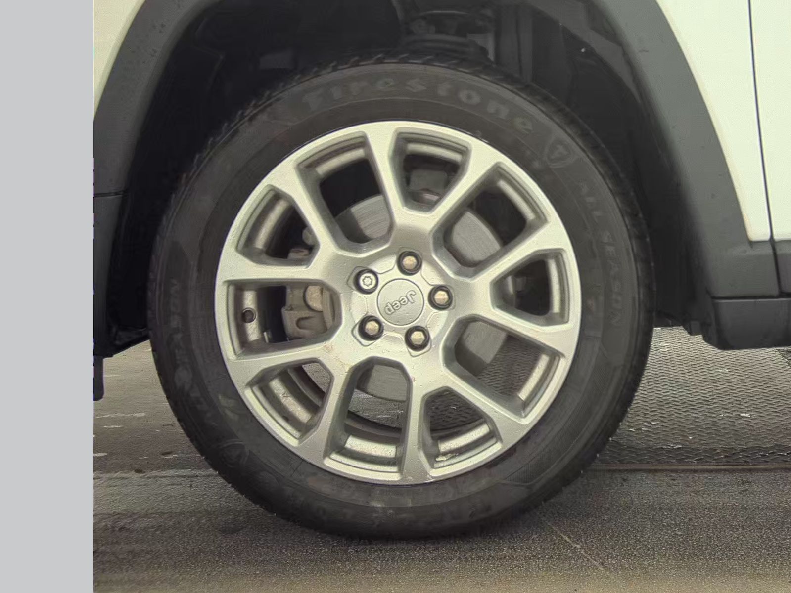 JEEP LATITU LUX - 10