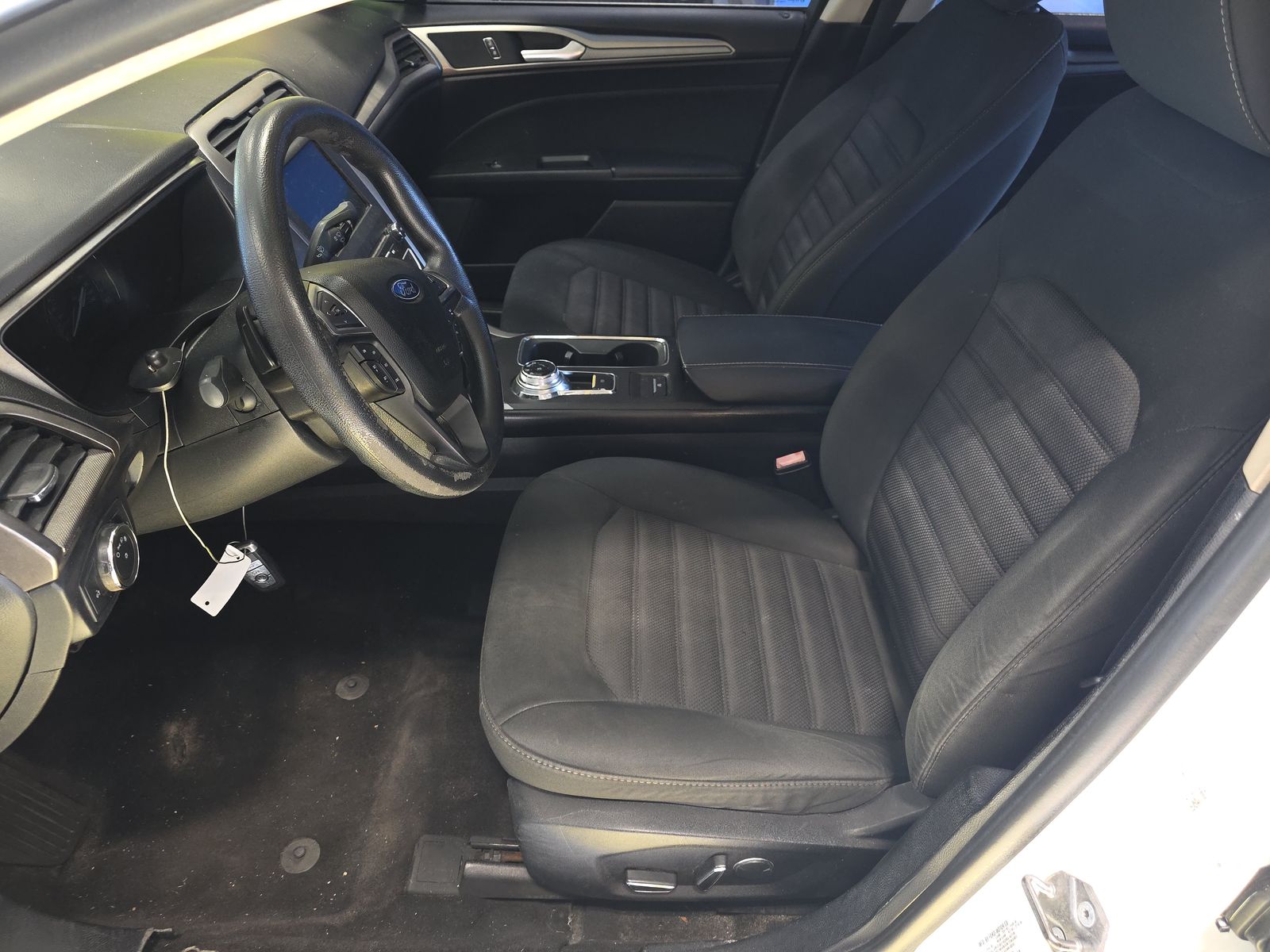 FORD FUSION - 8