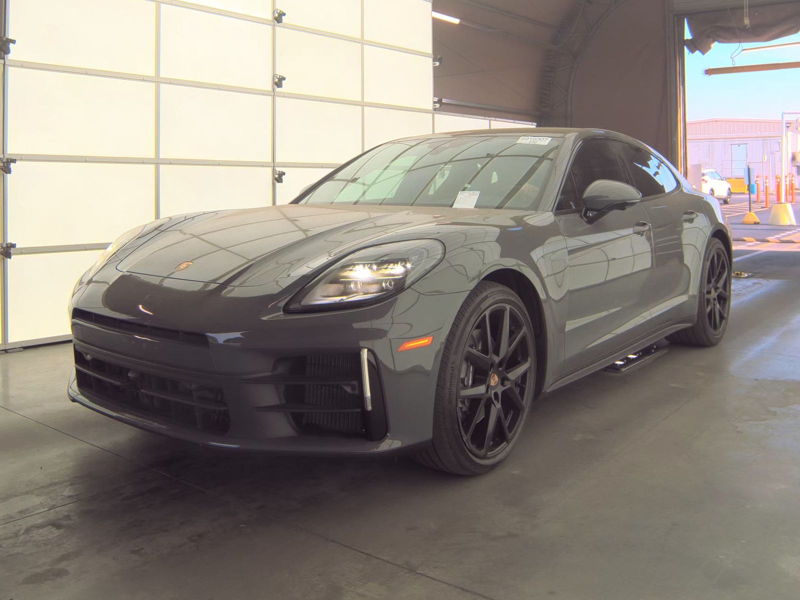 2025 Porsche Panamera Base RWD
