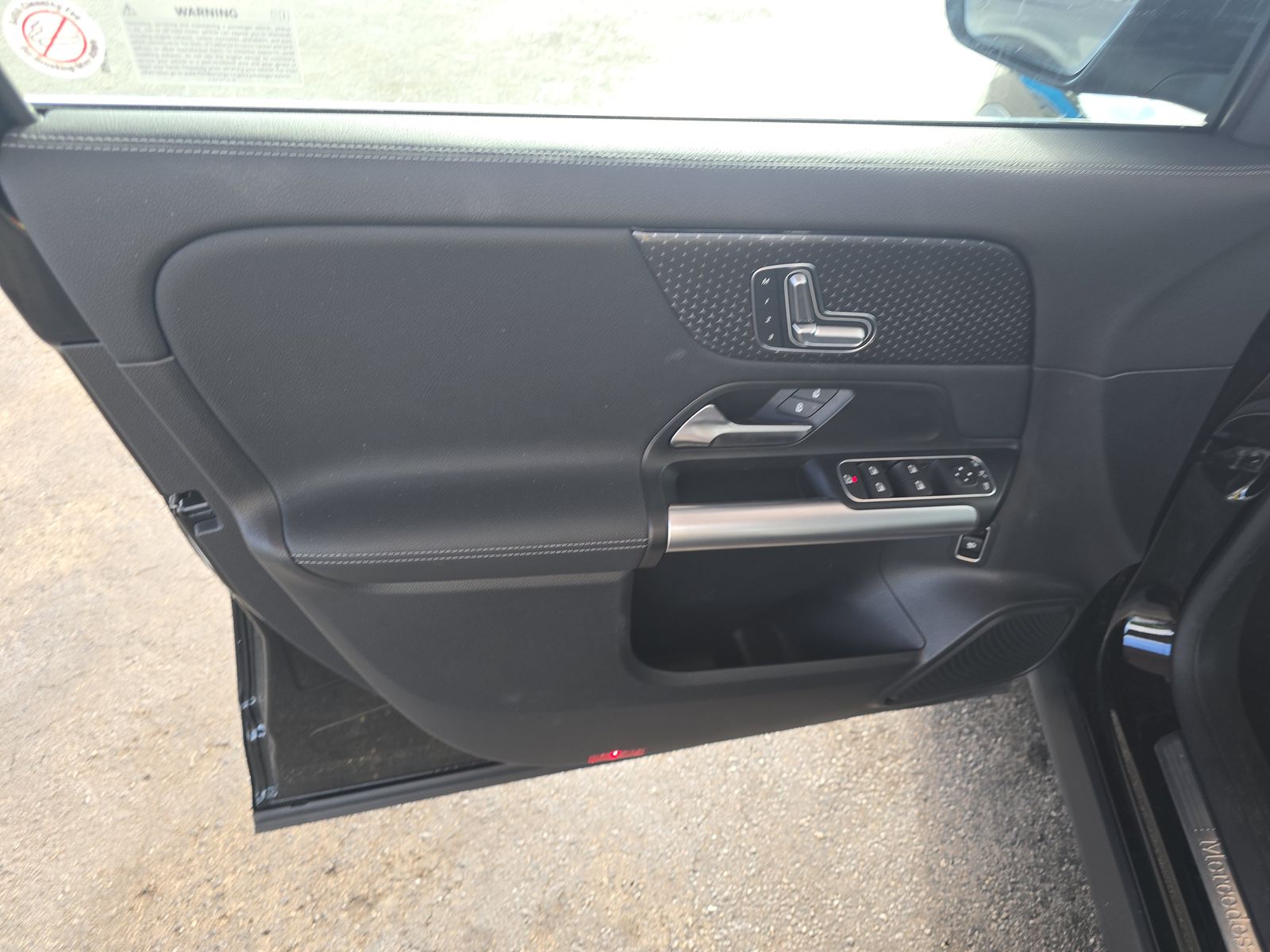 MERCEDES-BENZ GLA-CLASS - 10