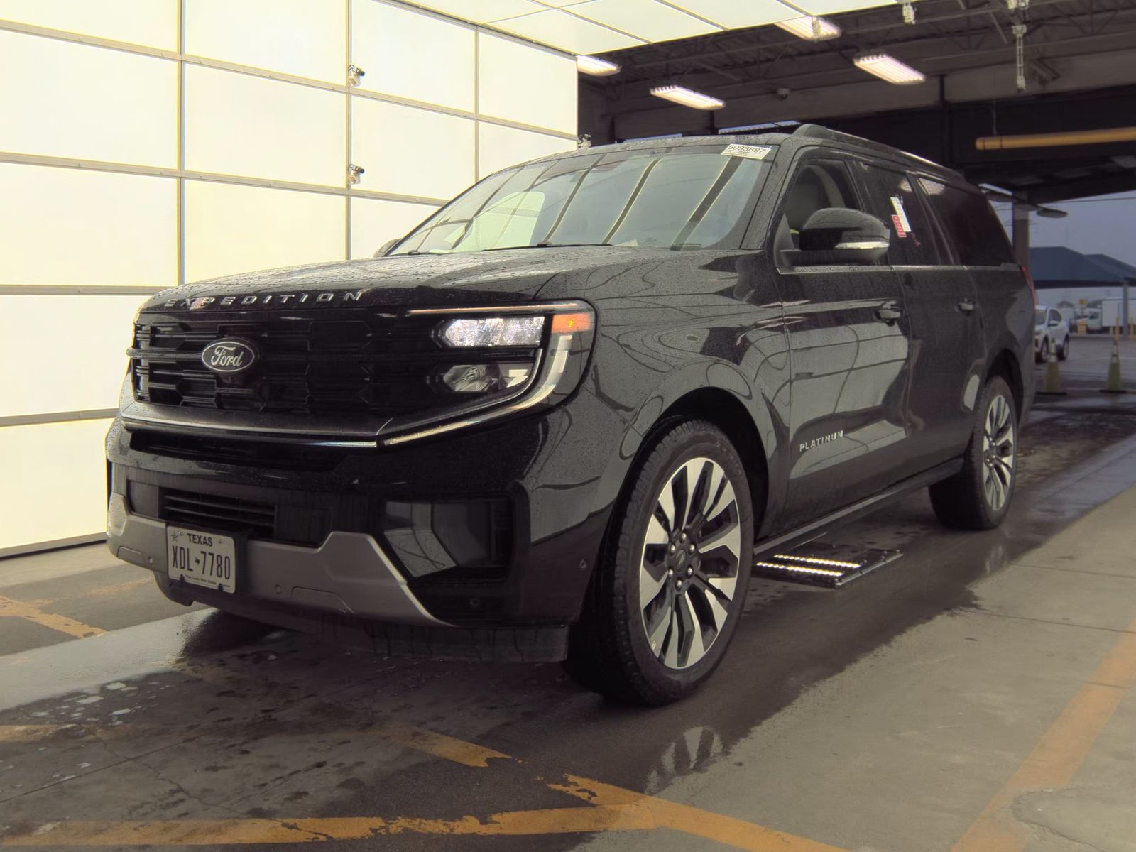 FORD EXPEDITION MAX - 1
