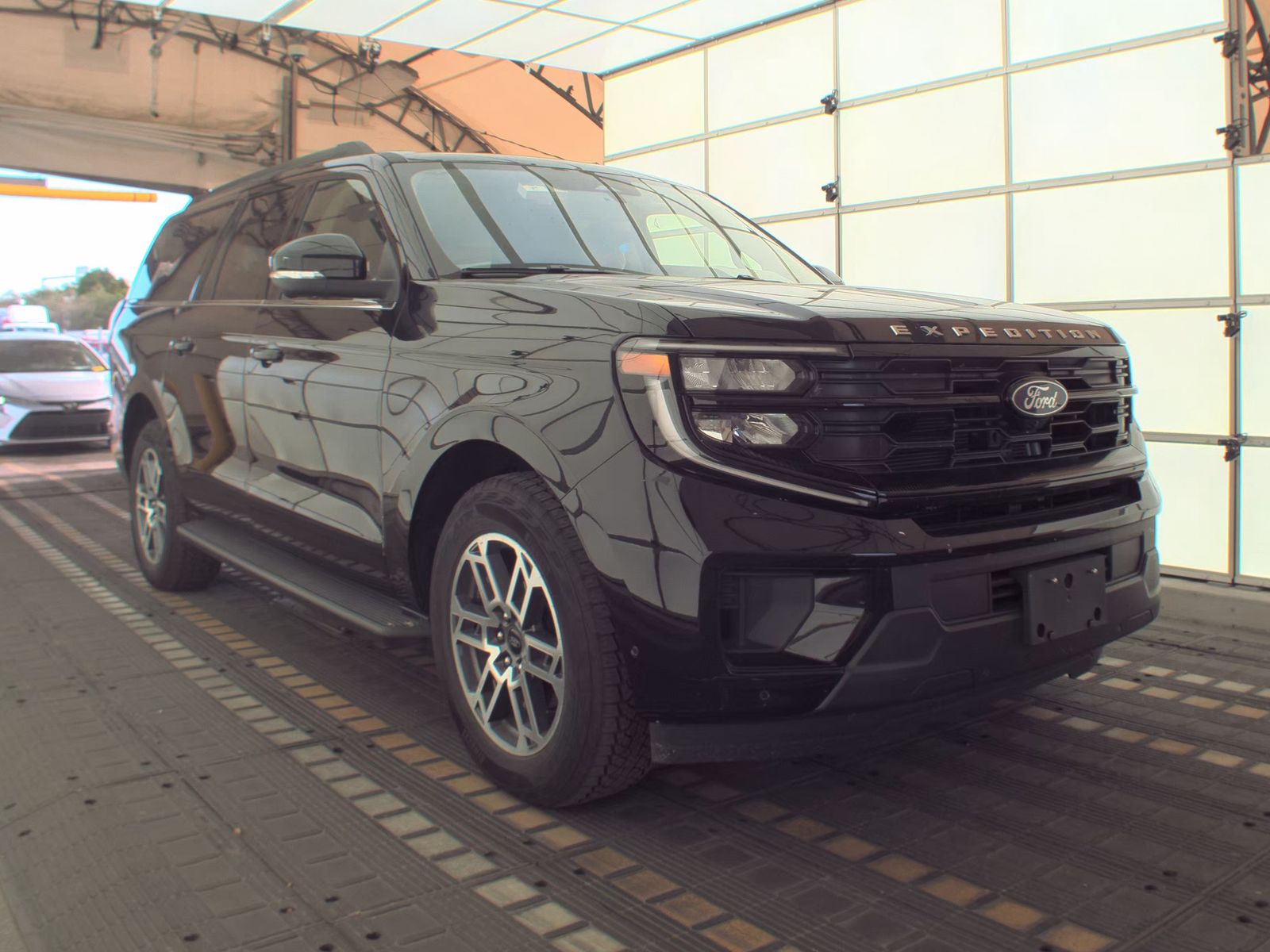 FORD EXPEDITION MAX - 5
