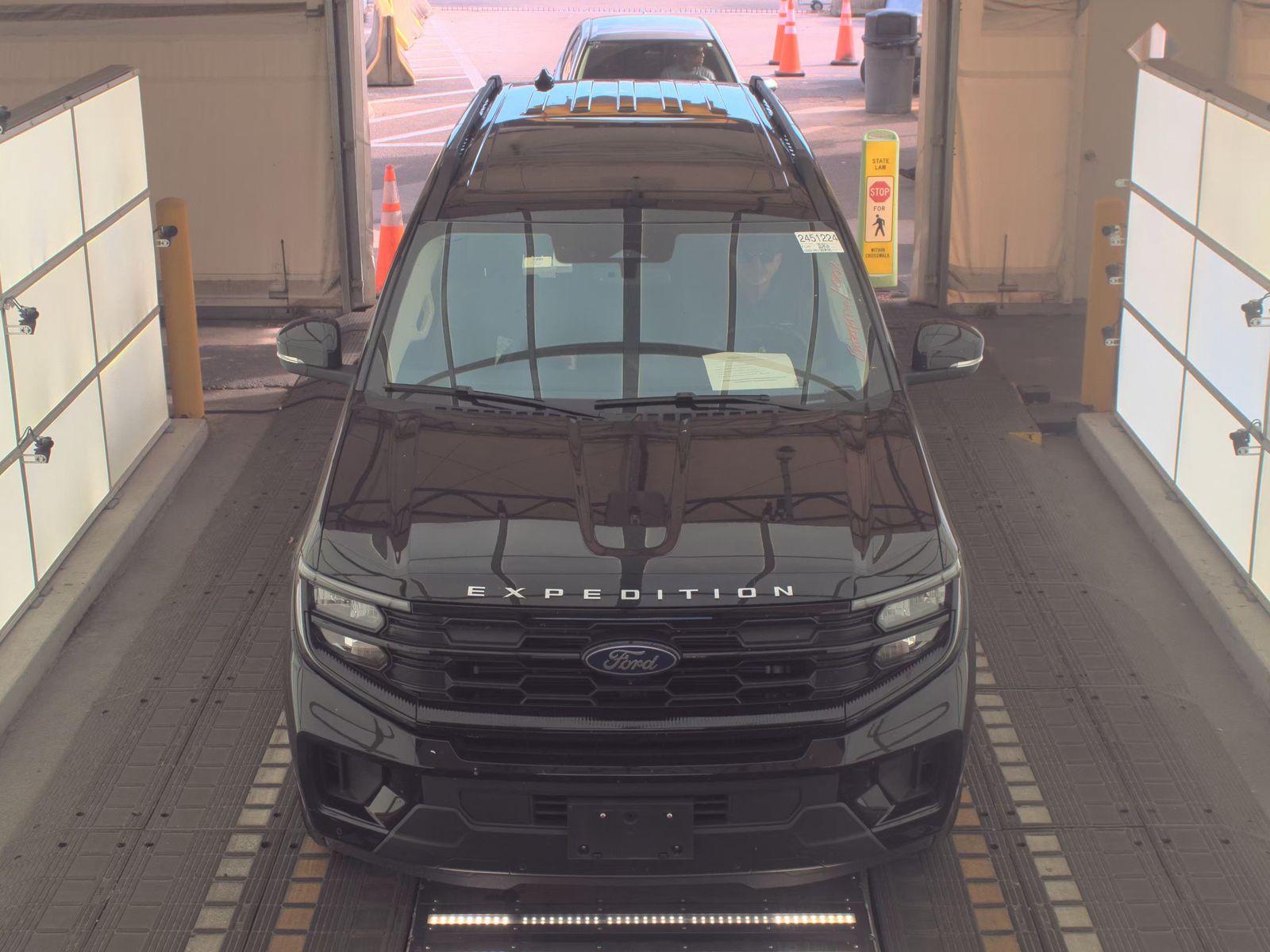 FORD EXPEDITION MAX - 3