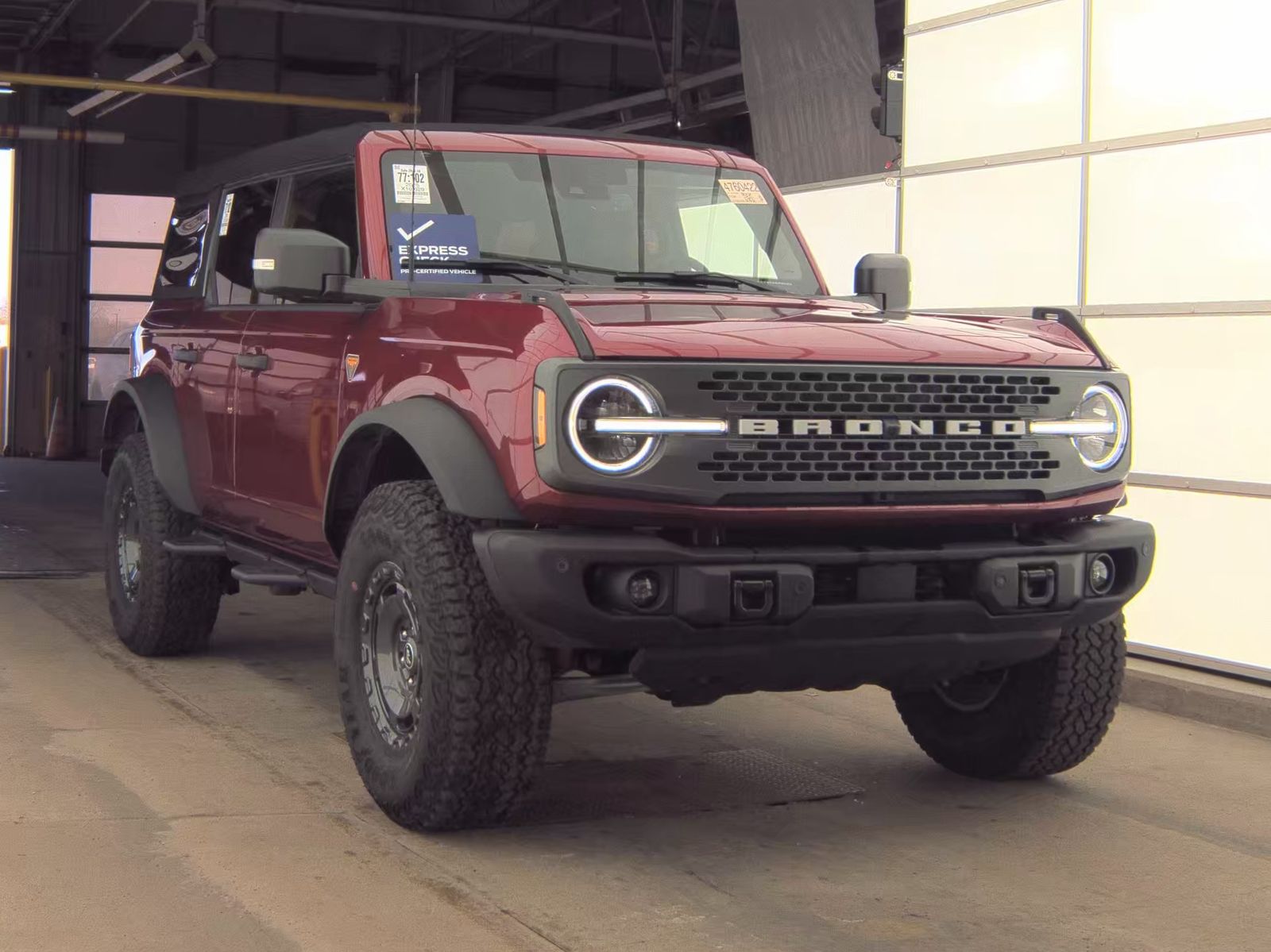 FORD BRONCO - 5