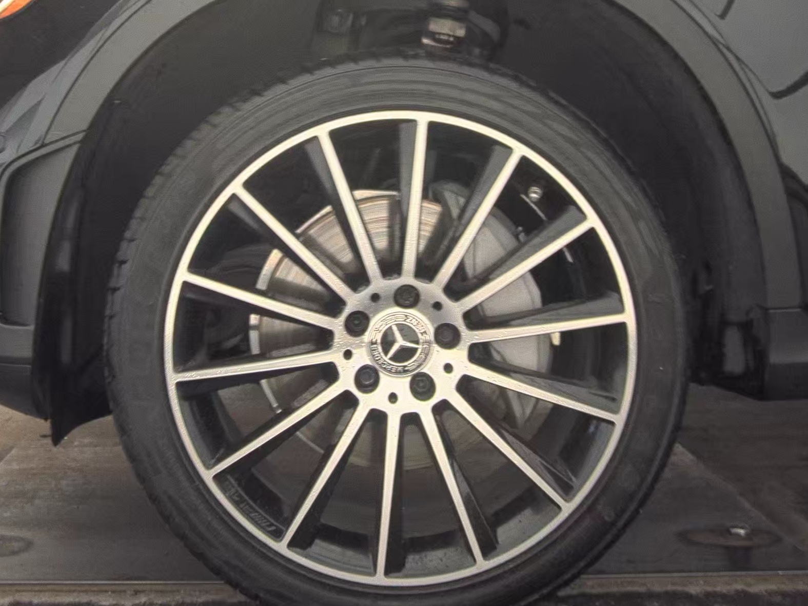 MERCEDES-BENZ GLC-CLASS - 10