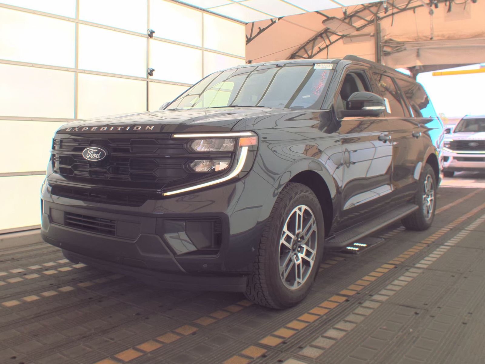 FORD EXPEDITION MAX - 1