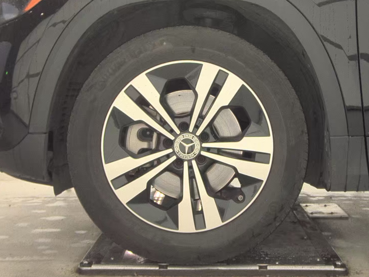 MERCEDES-BENZ GLA-CLASS - 10