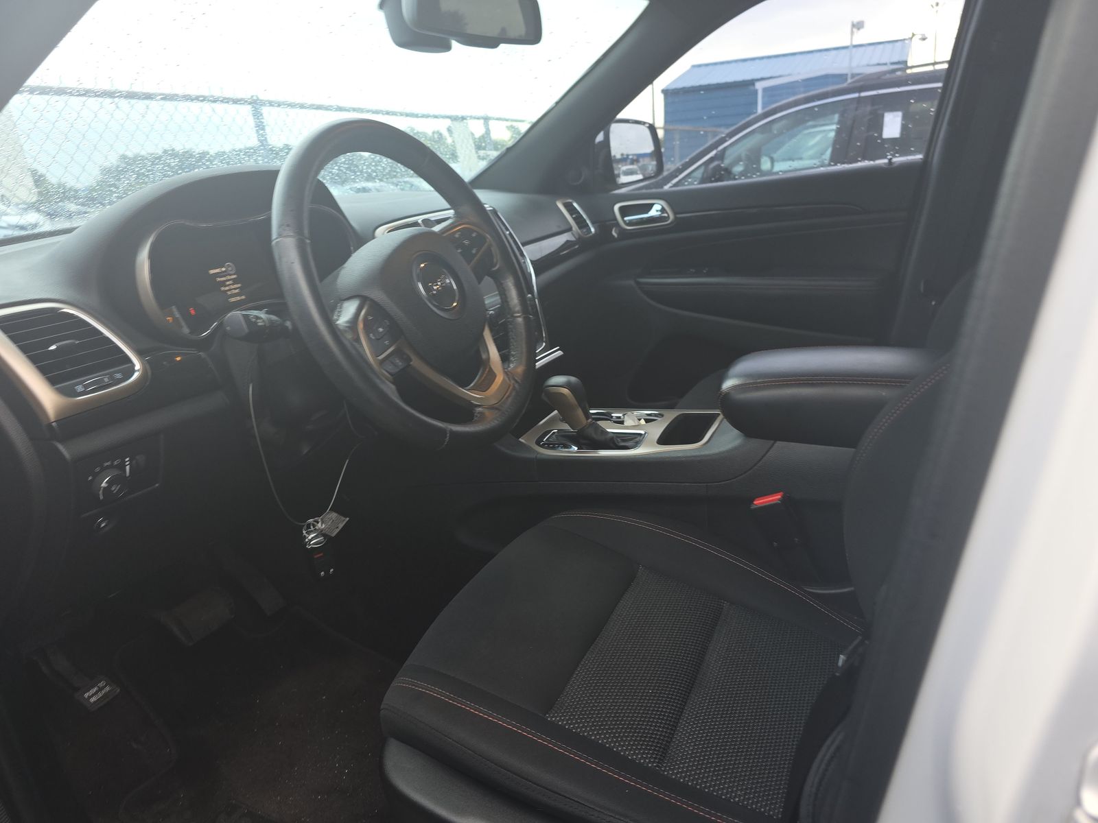 JEEP GRAND CHEROKEE - 8