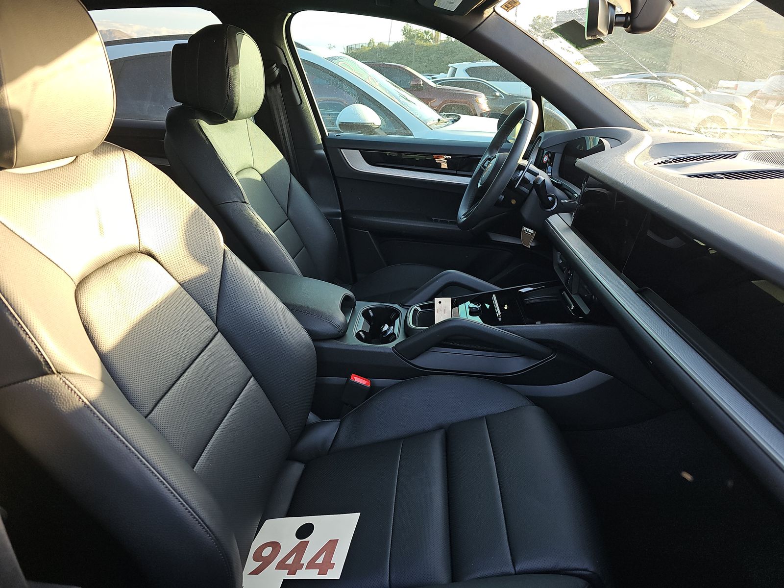 PORSCHE CAYENNE - 9