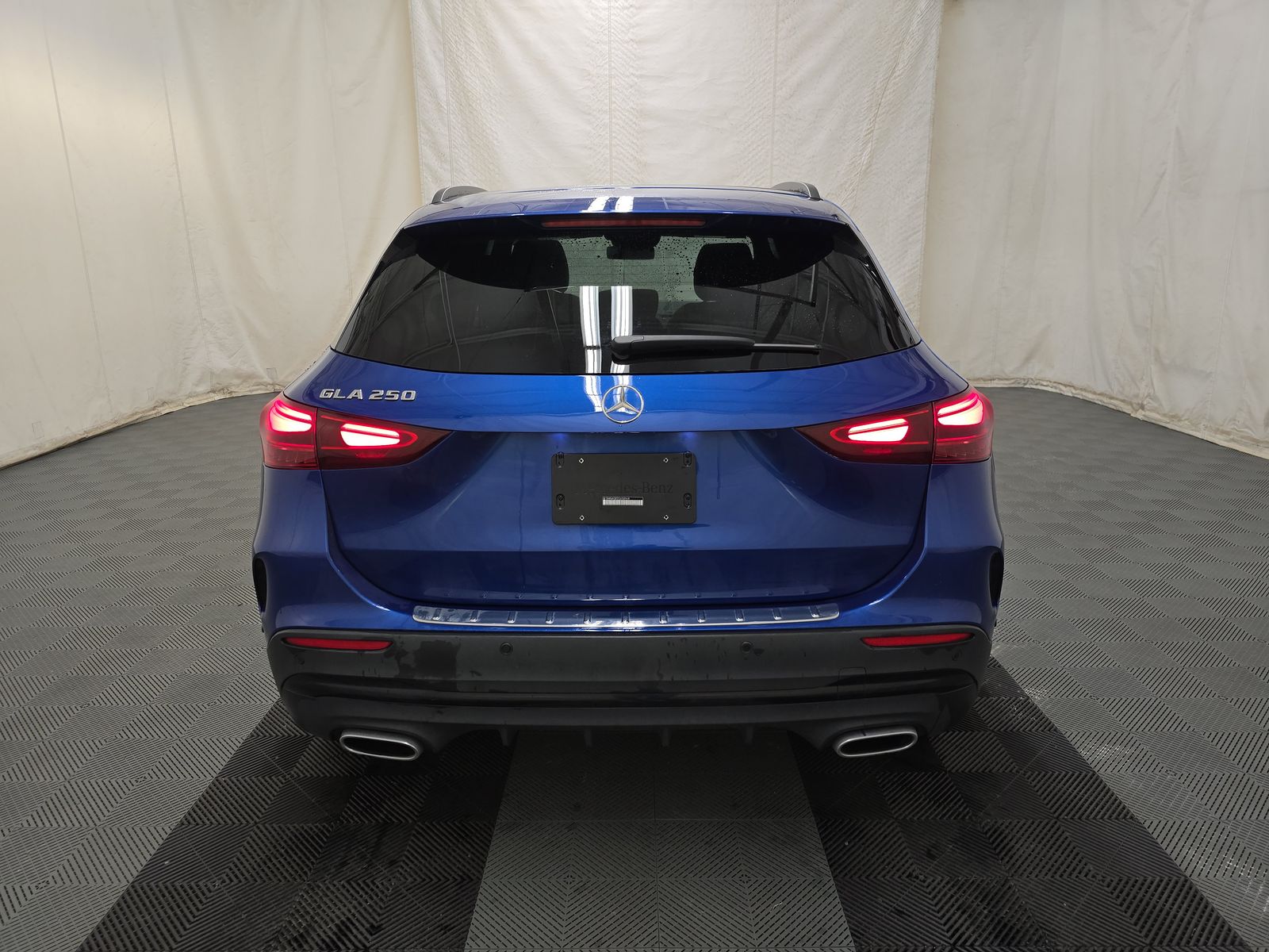 MERCEDES-BENZ GLA-CLASS - 6