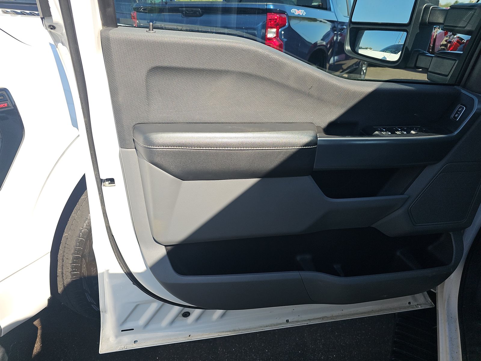 2022 Ford F-150 XLT AWD