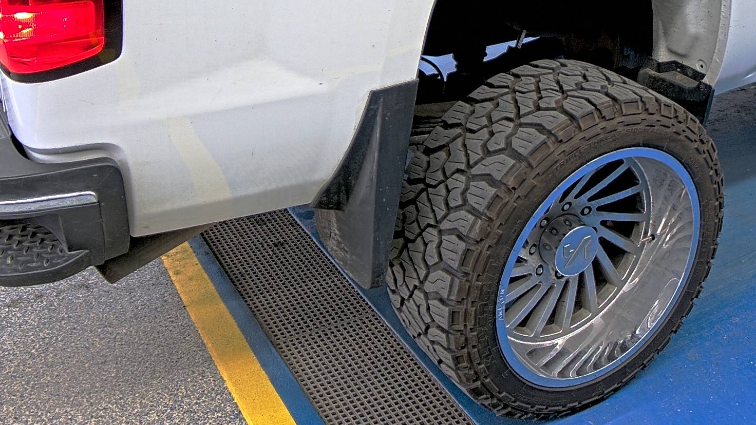 CHEVROLET OTHER - 10