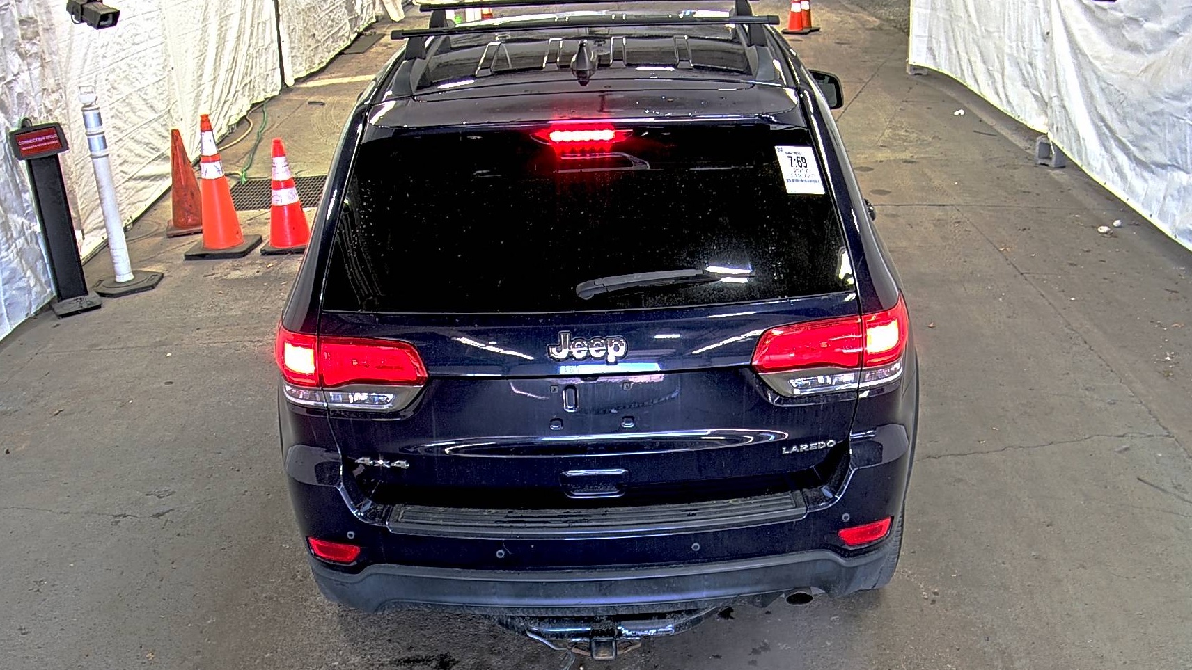 JEEP LAREDO - 6