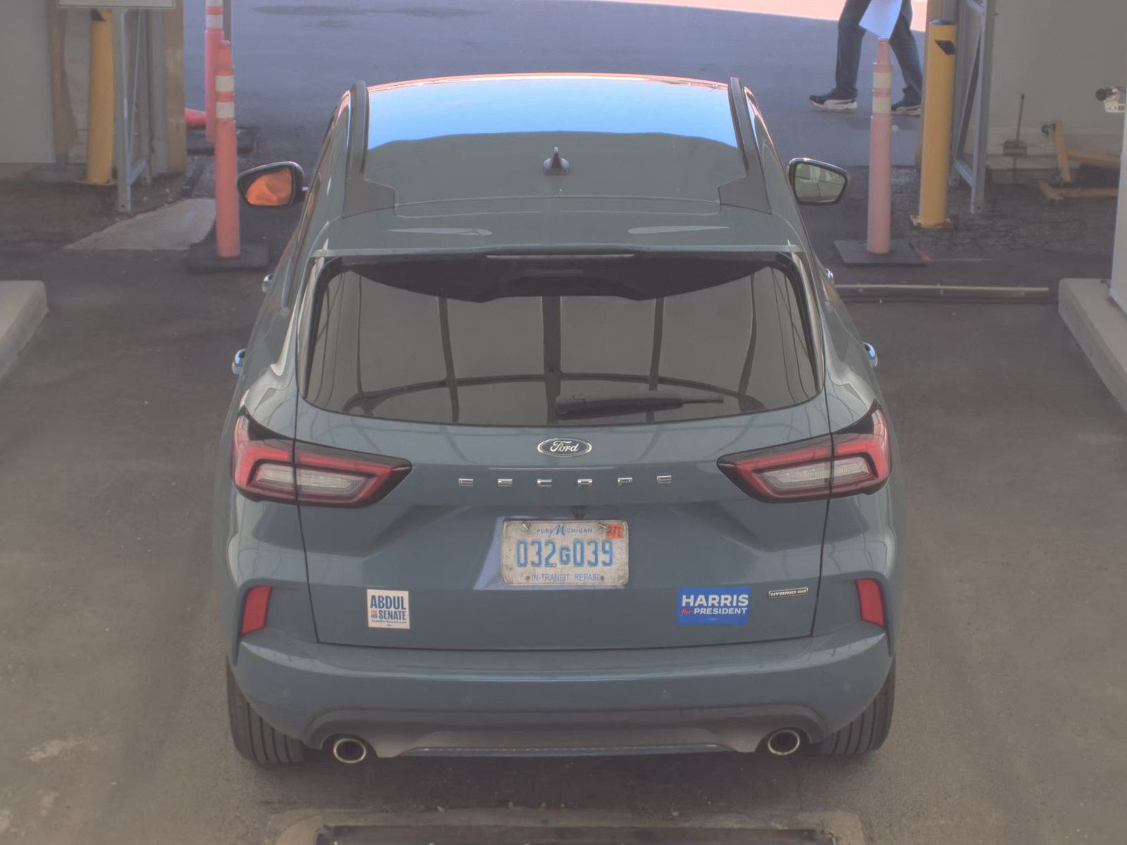 FORD ESCAPE - 7