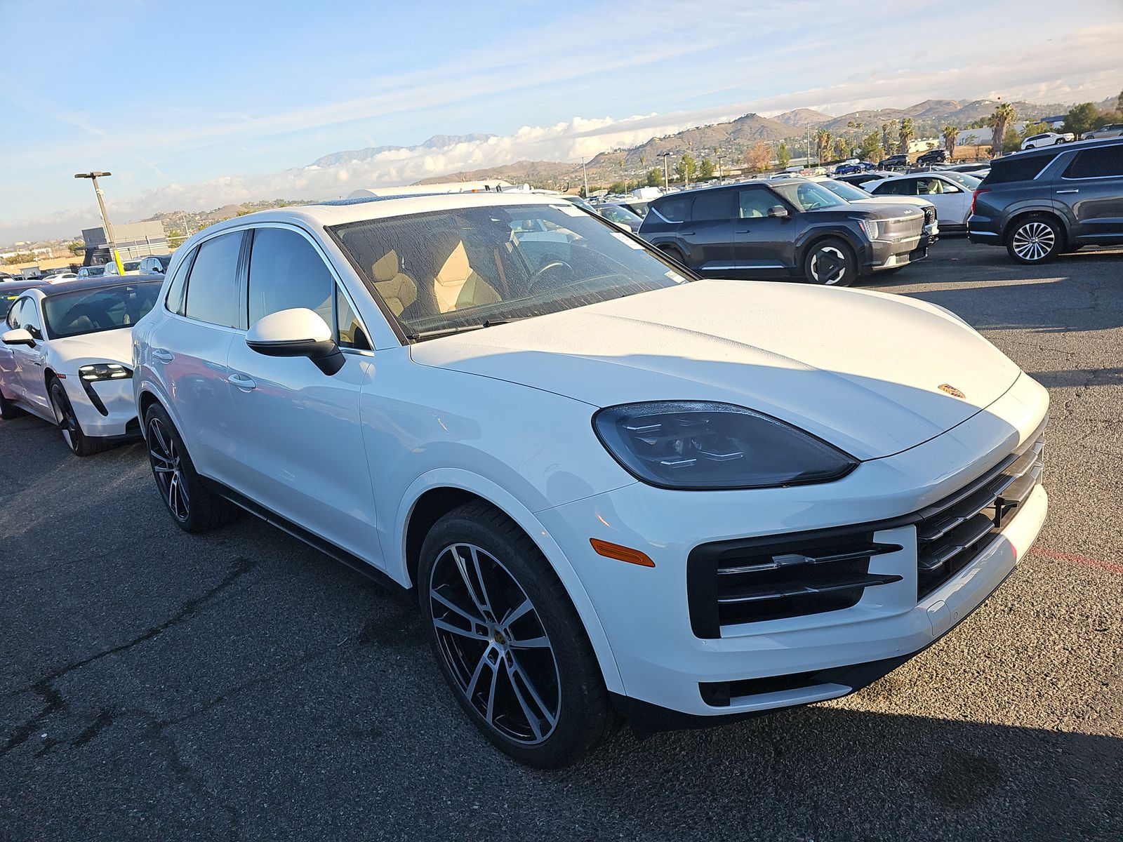 PORSCHE CAYENNE - 4