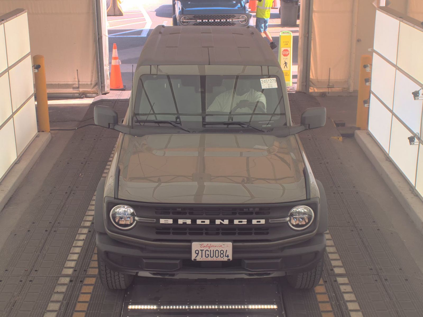 FORD BRONCO - 3