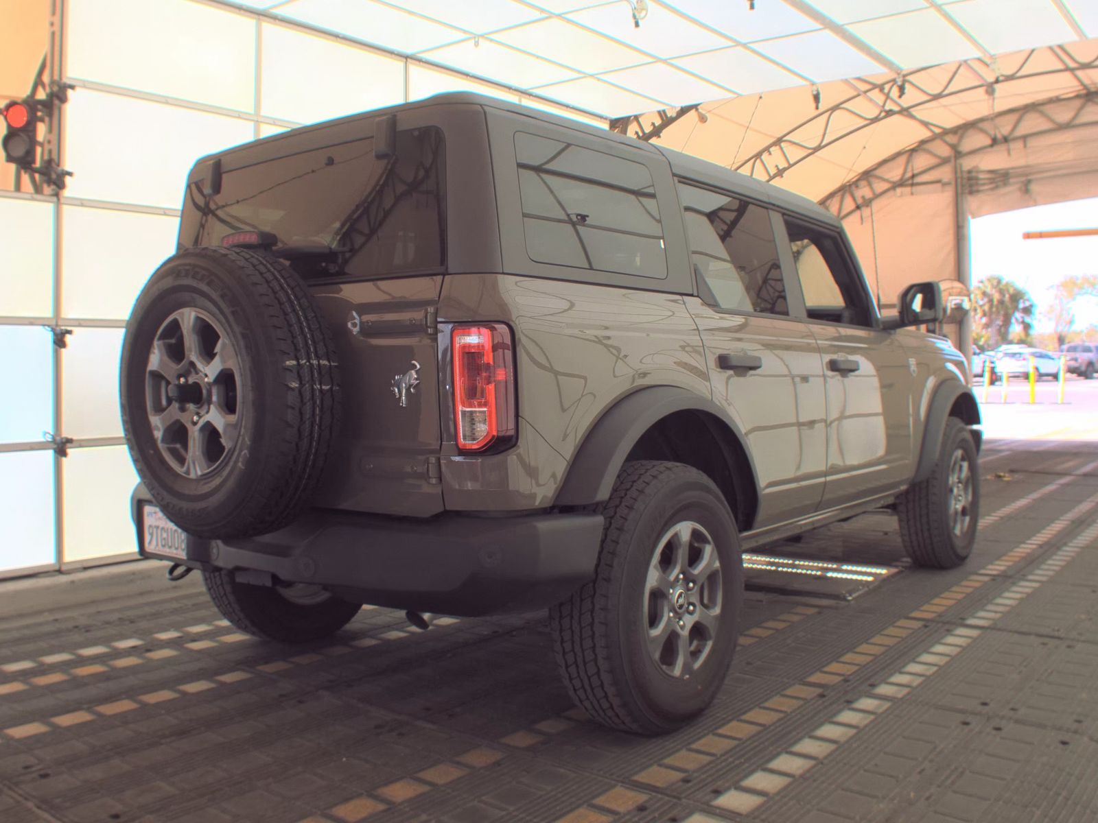 FORD BRONCO - 6
