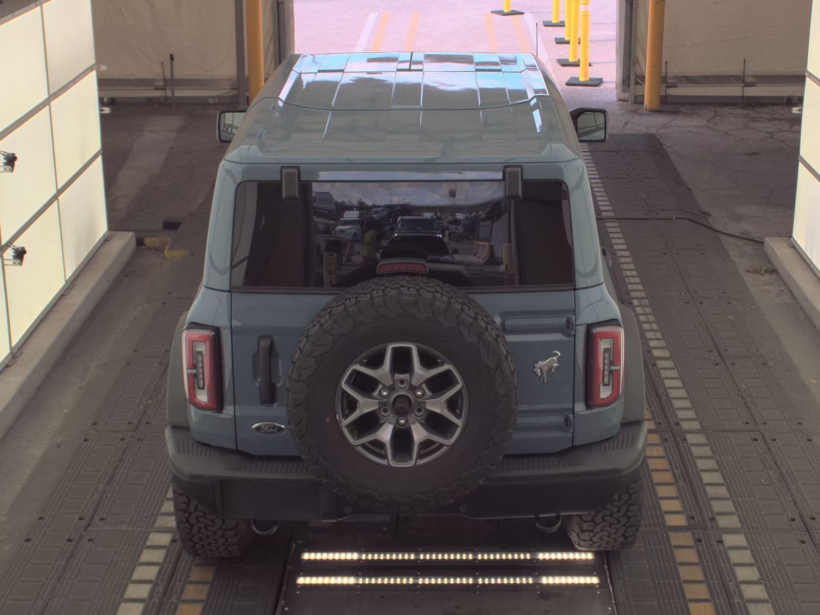 FORD BRONCO - 7