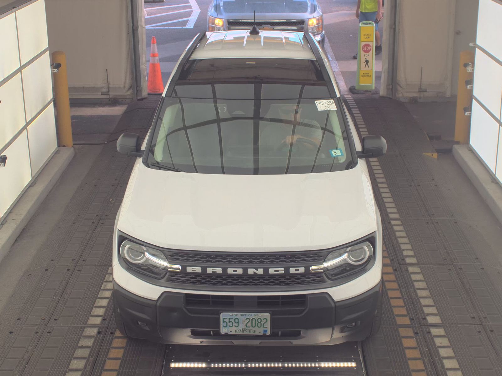 FORD BRONCO - 3
