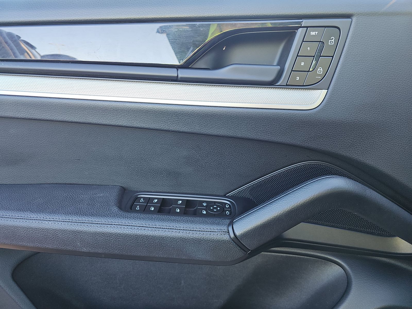 2024 Porsche Cayenne Base AWD