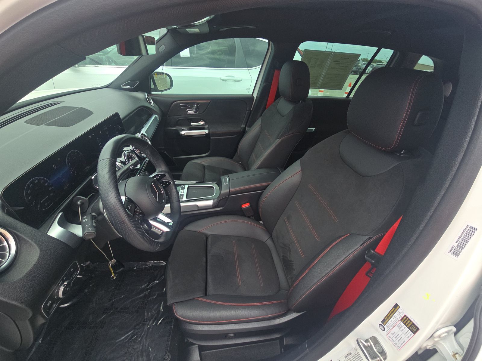 MERCEDES-BENZ GLB-CLASS AMG - 8