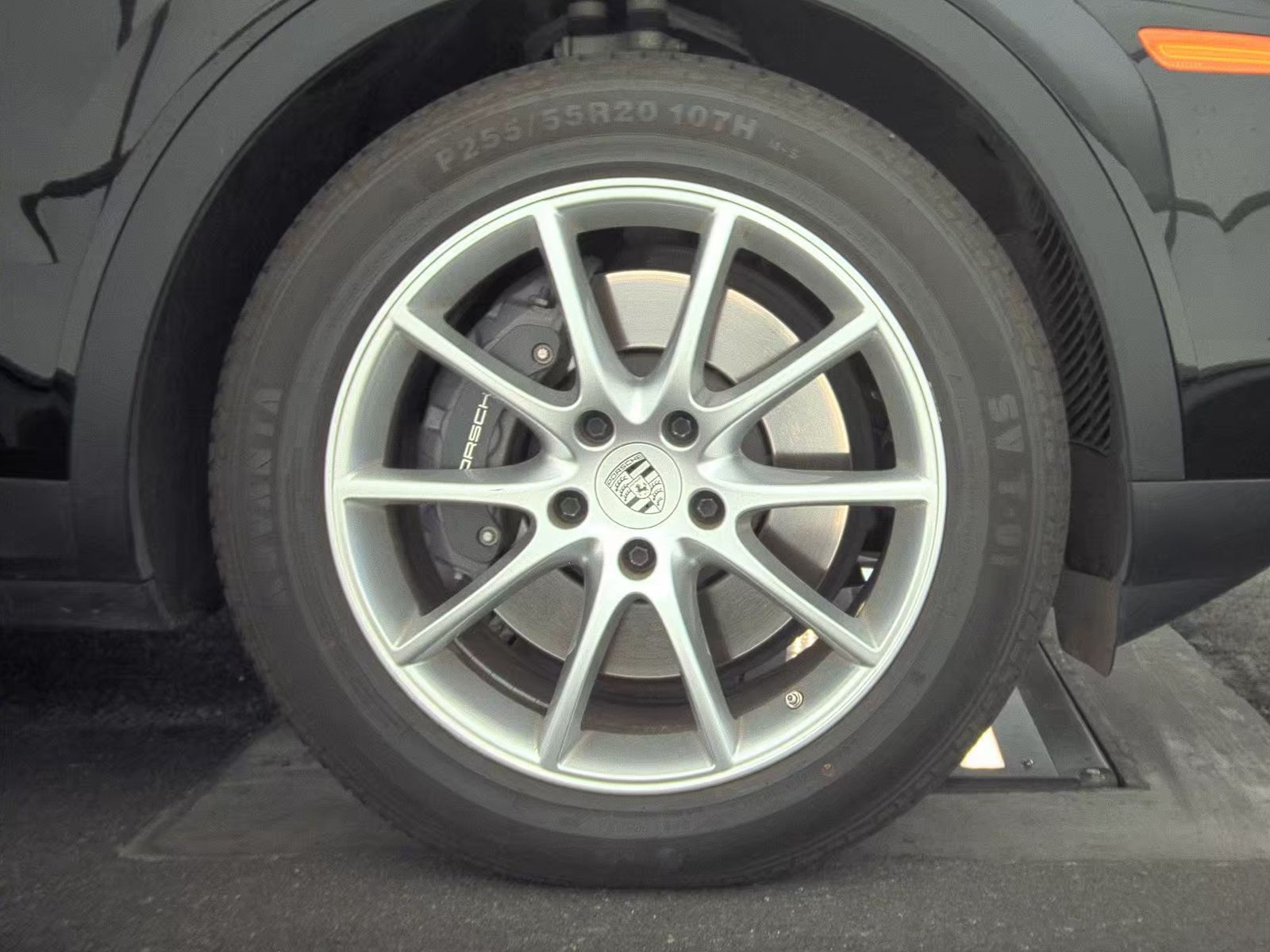 2024 Porsche Cayenne Base AWD