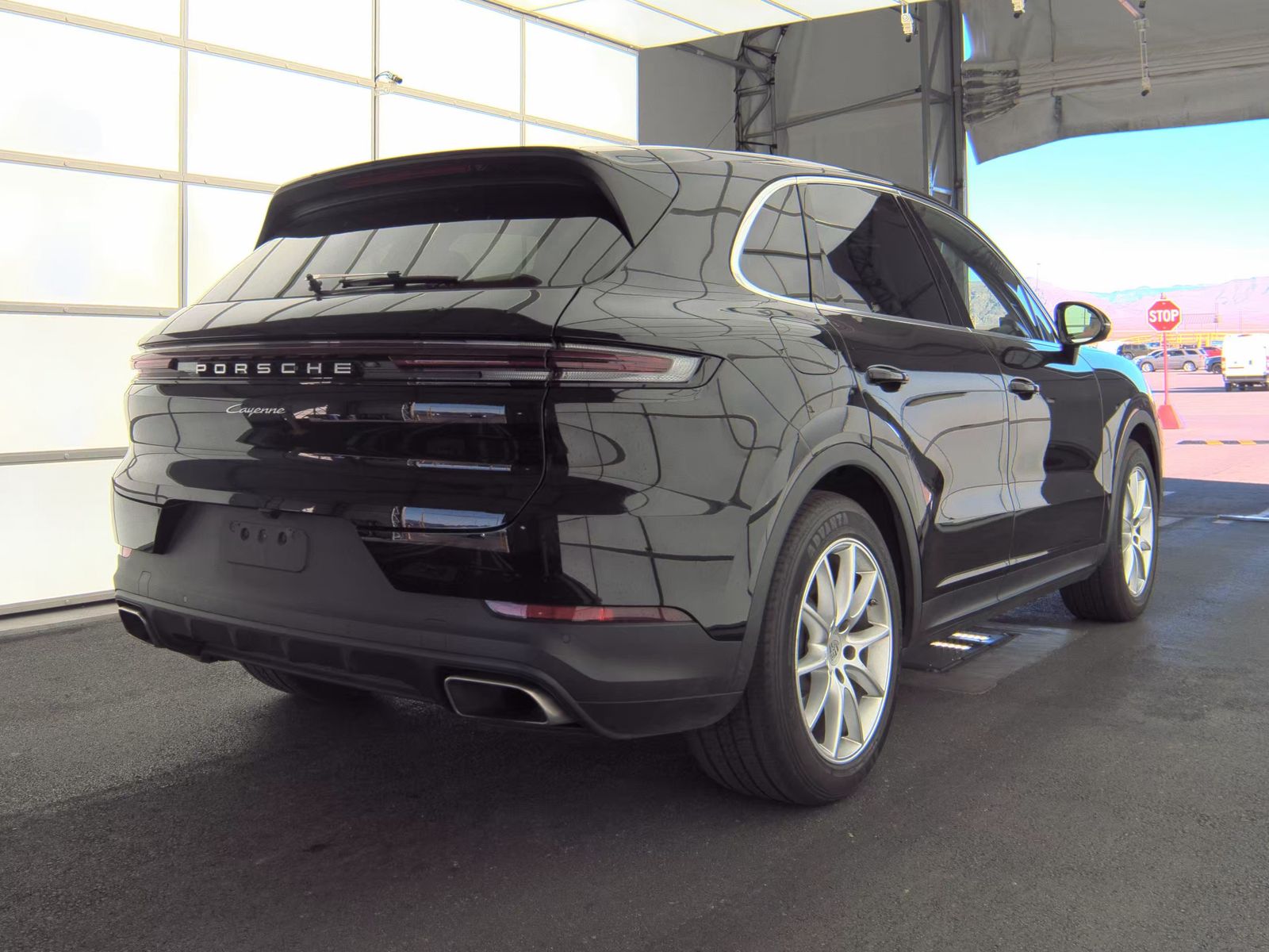 2024 Porsche Cayenne Base AWD