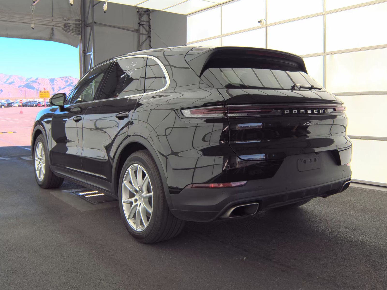 2024 Porsche Cayenne Base AWD