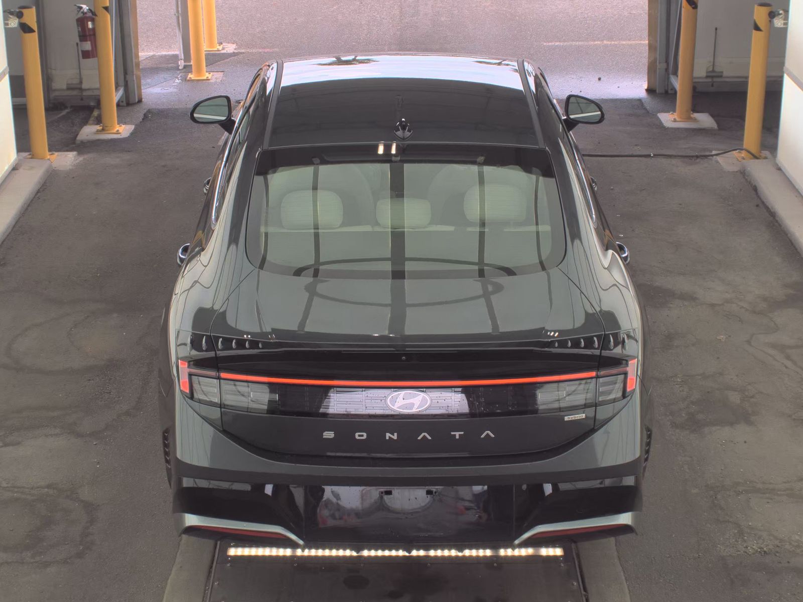 HYUNDAI HYBRID SEL - 7