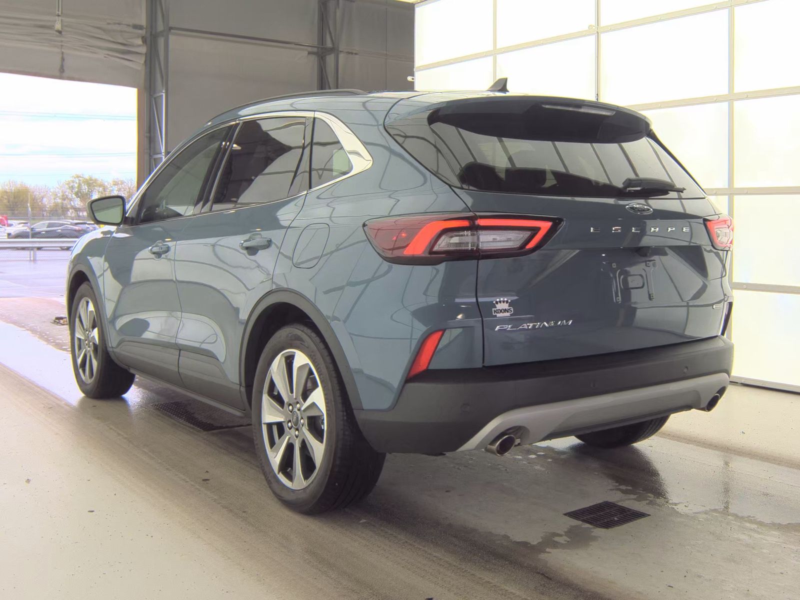 FORD ESCAPE - 9