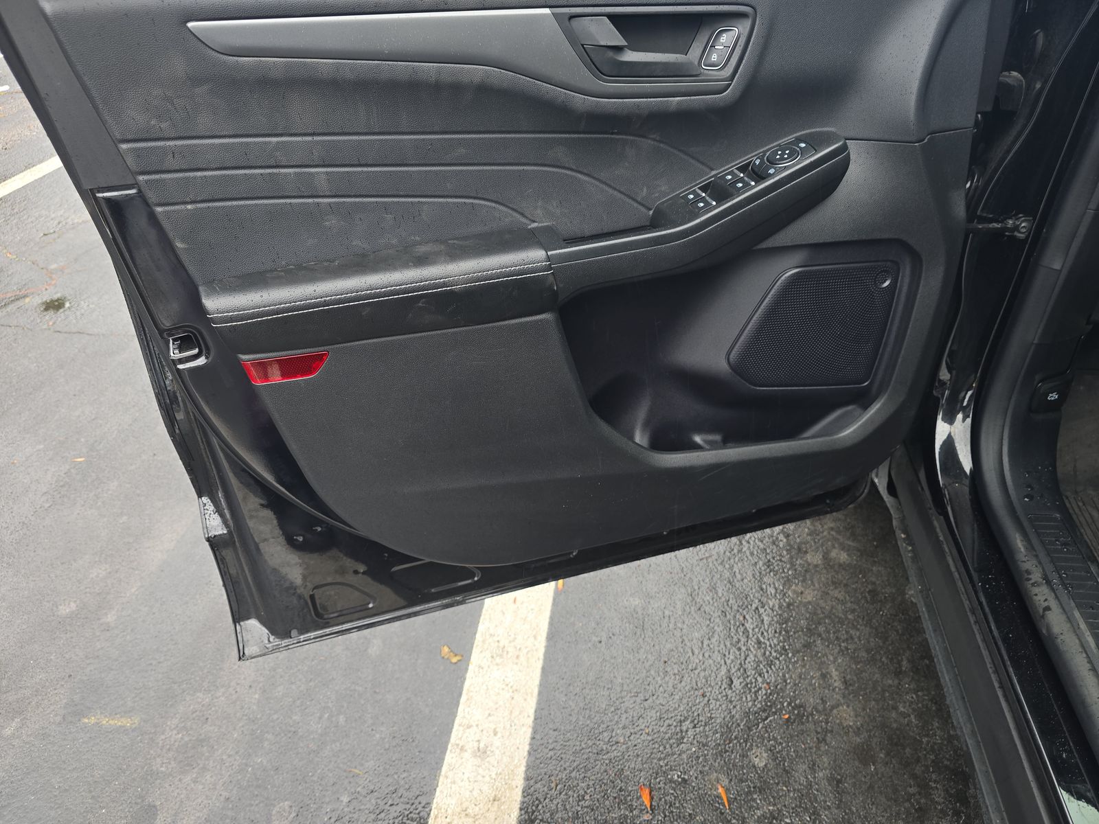 FORD ESCAPE - 10