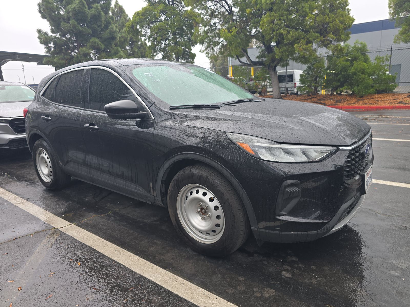FORD ESCAPE - 4