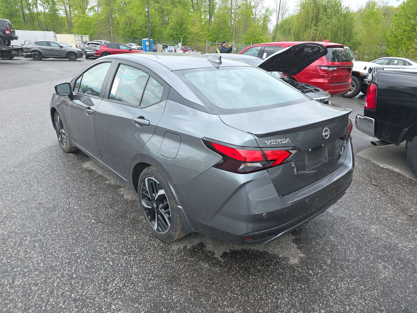 NISSAN VERSA - 7