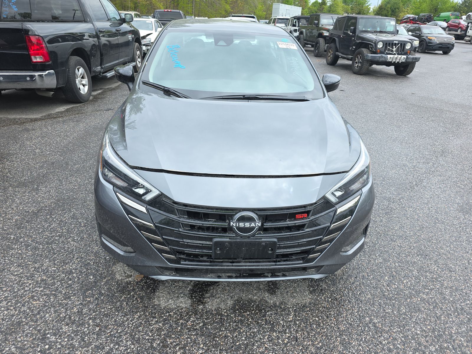 NISSAN VERSA - 3