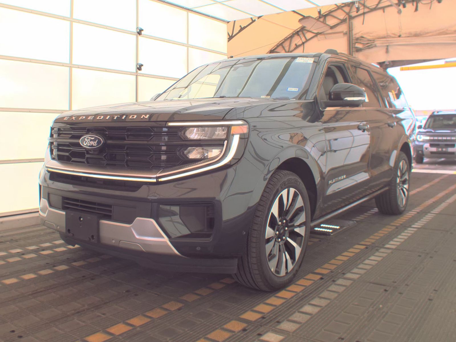 FORD EXPEDITION MAX - 1
