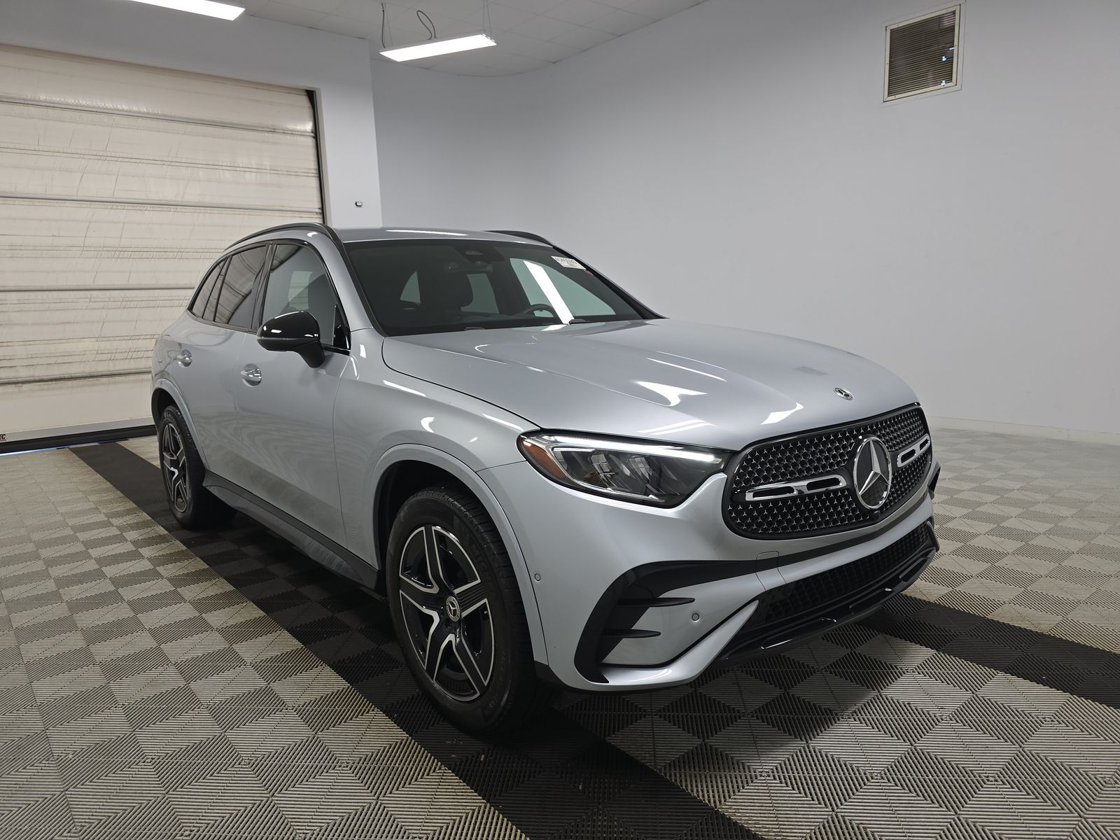 MERCEDES-BENZ GLC-CLASS - 4