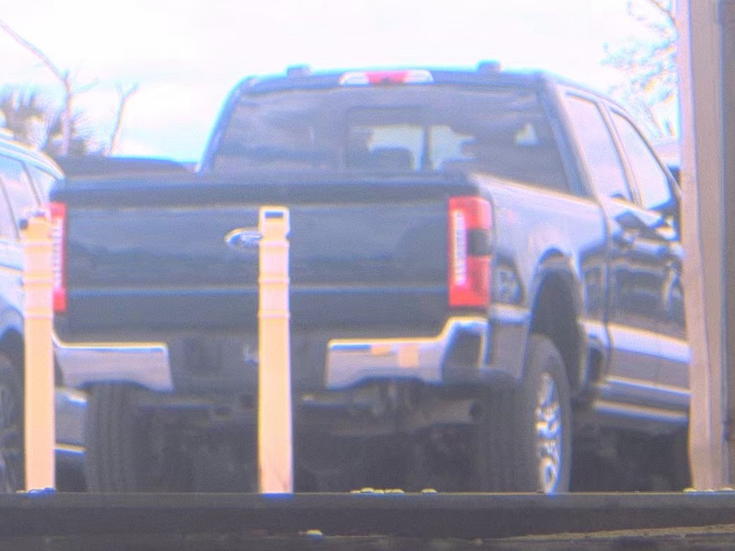 FORD EXPEDITION - 8