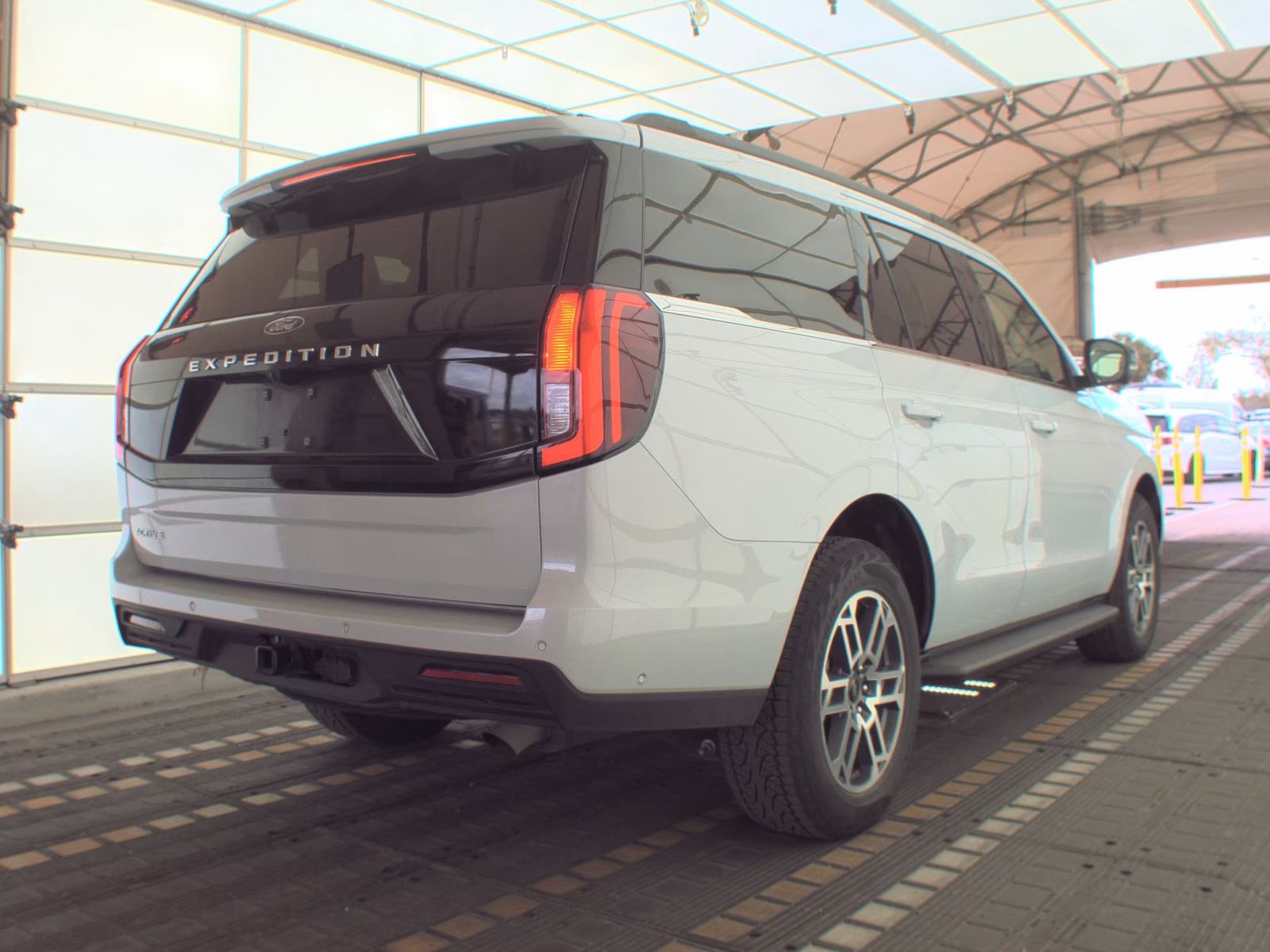 FORD EXPEDITION - 6