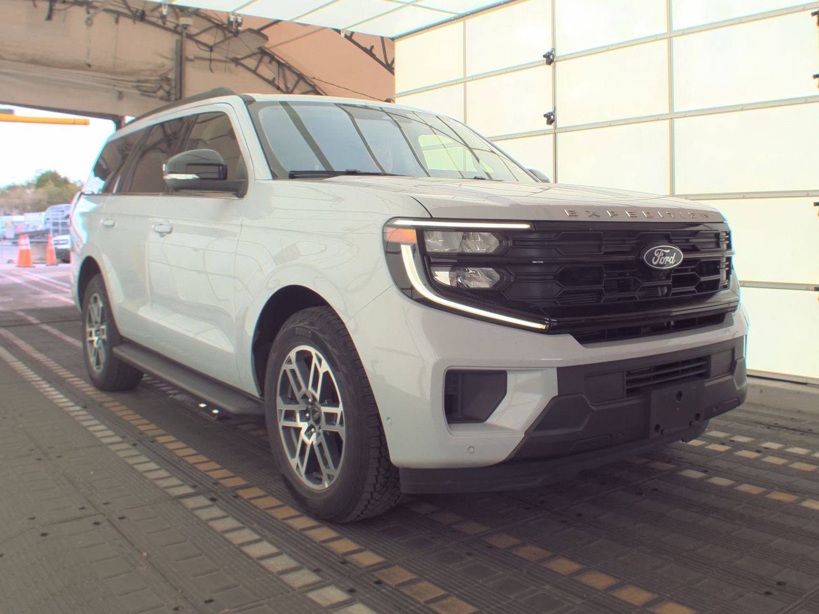 FORD EXPEDITION - 5
