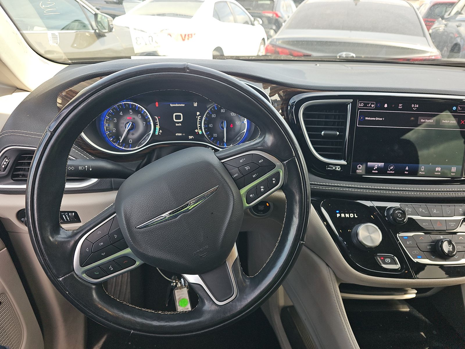 2022 Chrysler Pacifica Limited FWD