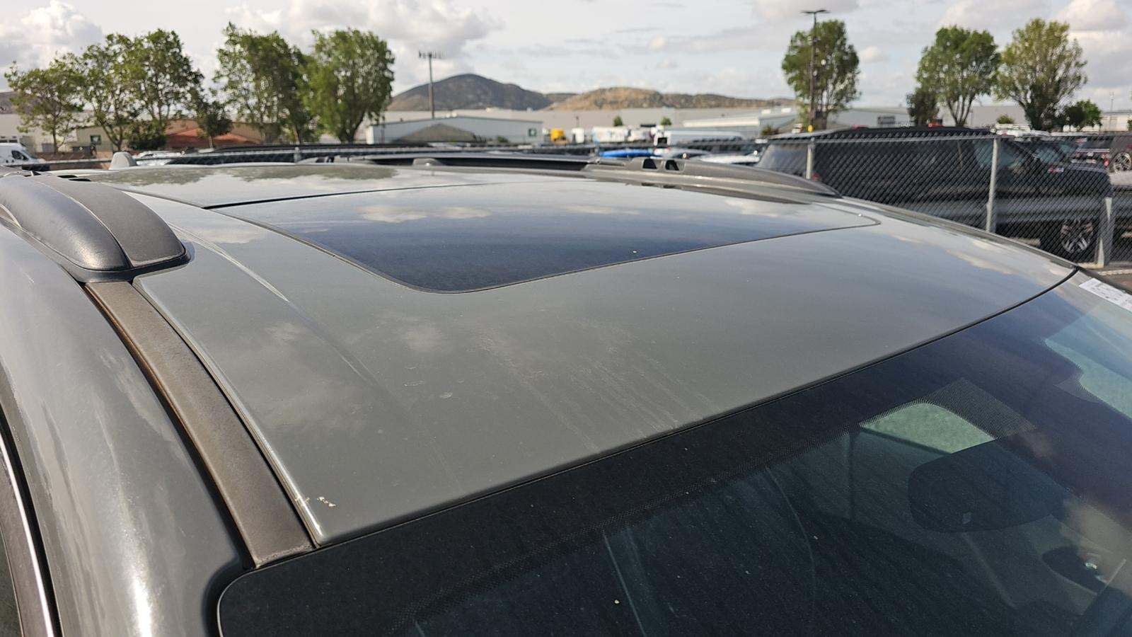 2022 Chrysler Pacifica Limited FWD
