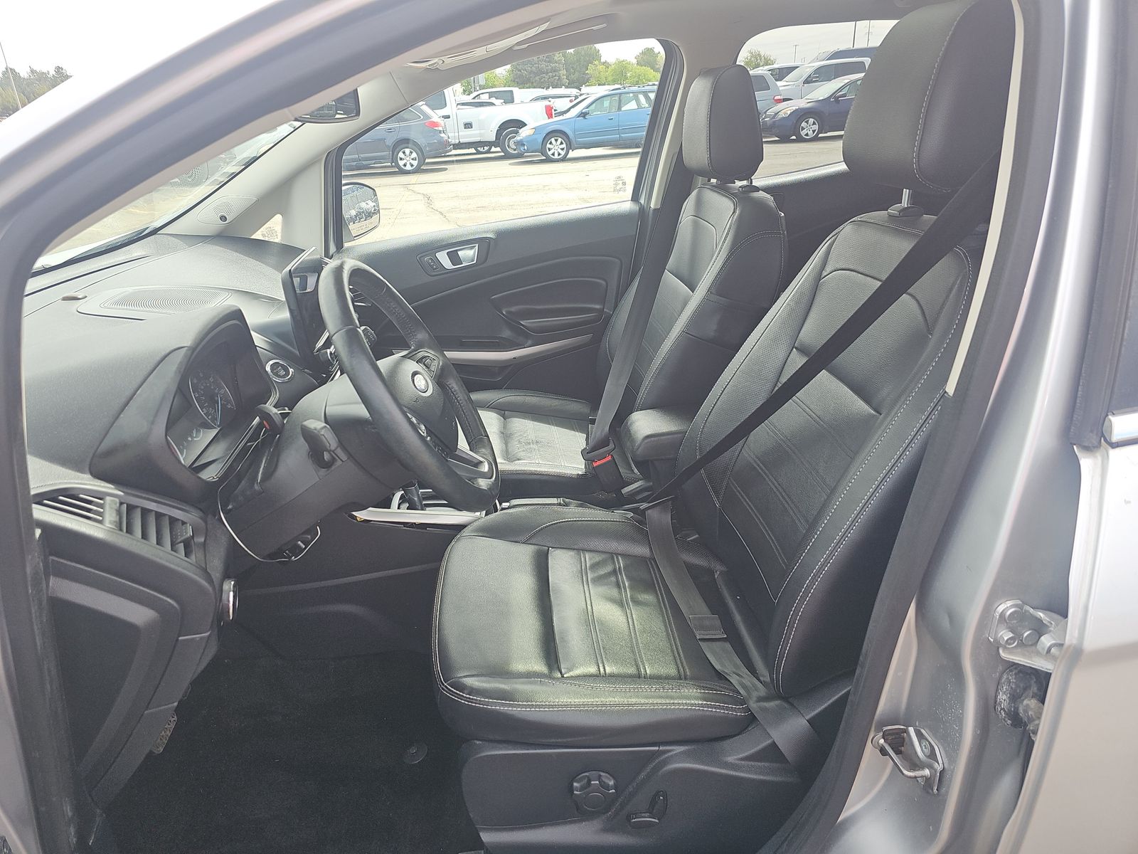 FORD ECOSPORT - 1