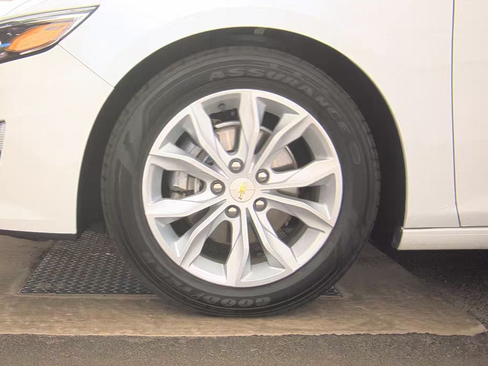 CHEVROLET CAMARO - 10