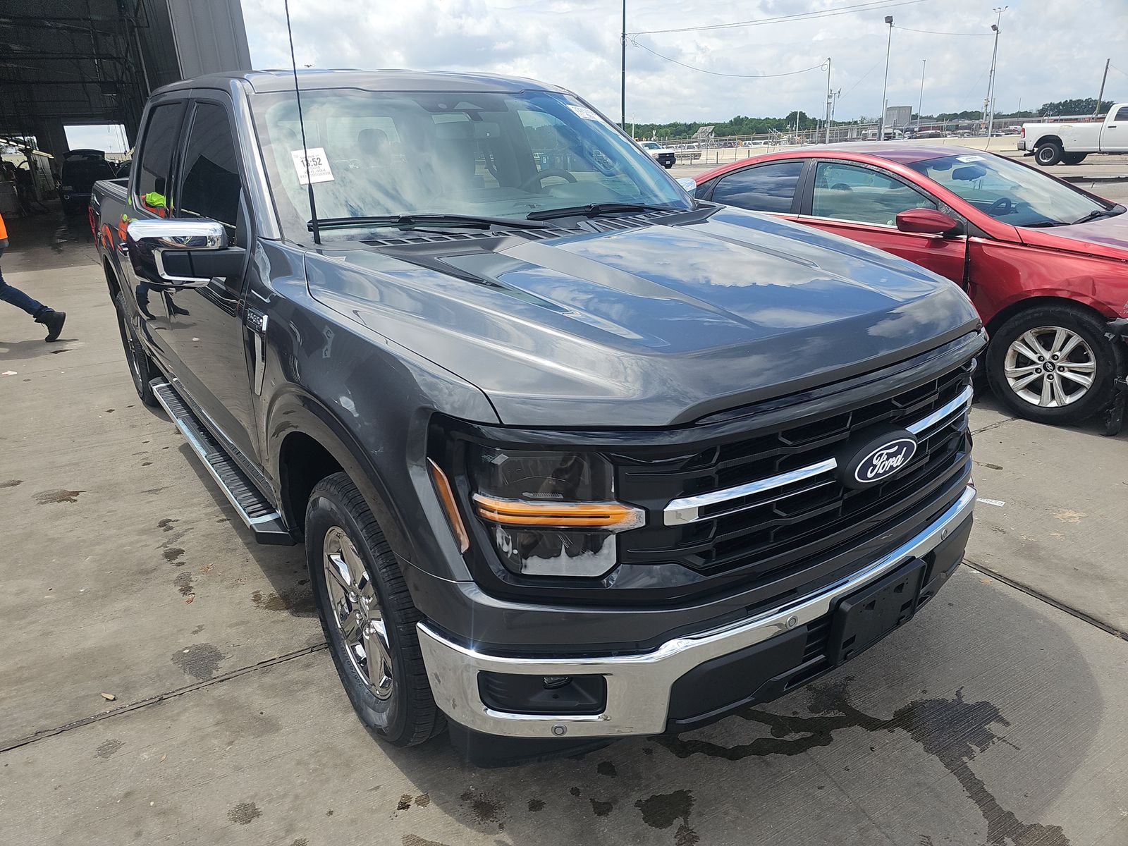 FORD F-150 - 4