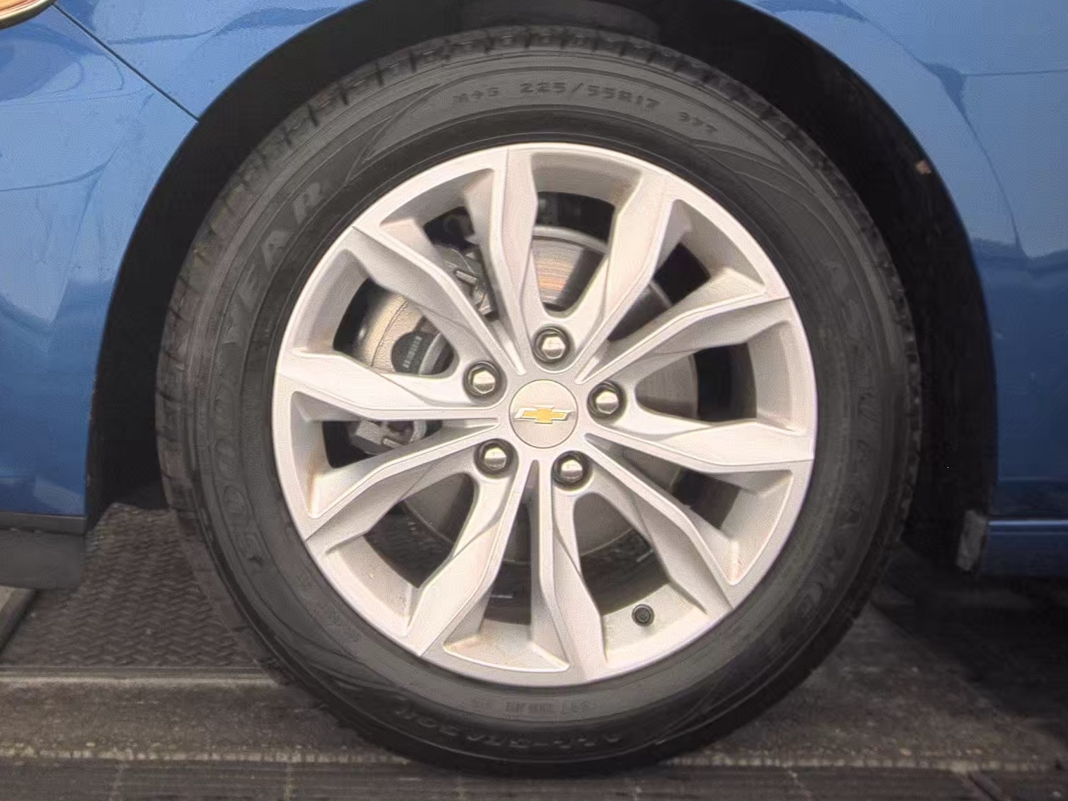 CHEVROLET CAMARO - 10